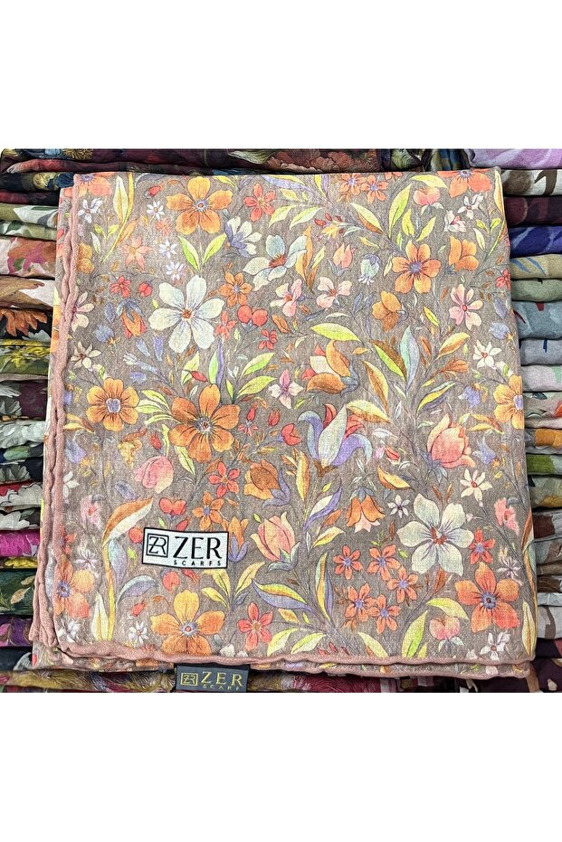 Zer Organic Cotton Scarf with Floral Pattern