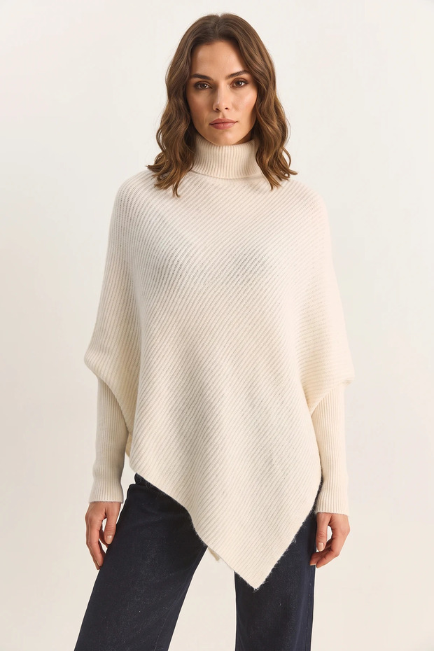 Women's High-Neck Asymmetrical Cut Knitwear Cream Sweater