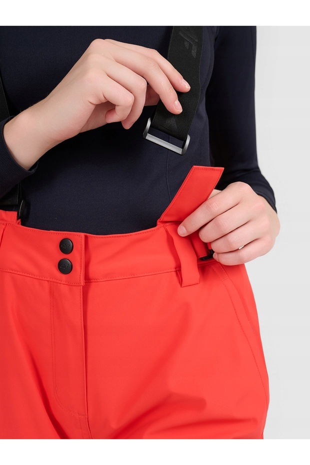Pantaloni M