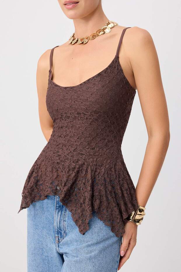 Kahverengi Beyaz Asimetrik Detaylı Dantel Örme Party Bluz TPRSS26BZ00104 - 4