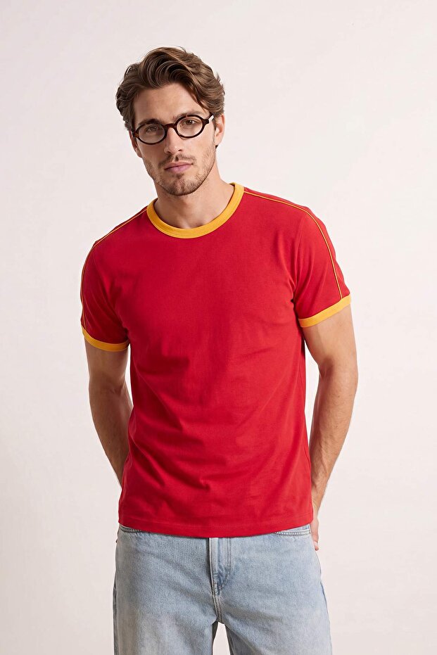Kırmızı Düşük Omuz Regular Kalıp Şerit Detaylı %100 Pamuk T-Shirt TMNSS26TS00078 - 6