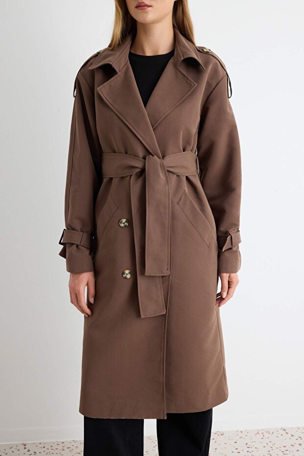 Kahverengi Oversize Kuşaklı Trençkot TWOSS21TR0005 - 3