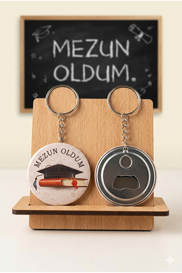 5 PIECES GRADMENT GIFT LARGE SIZE KEYRING AND OPEN/ROCURNAL GRADMENT GIFT