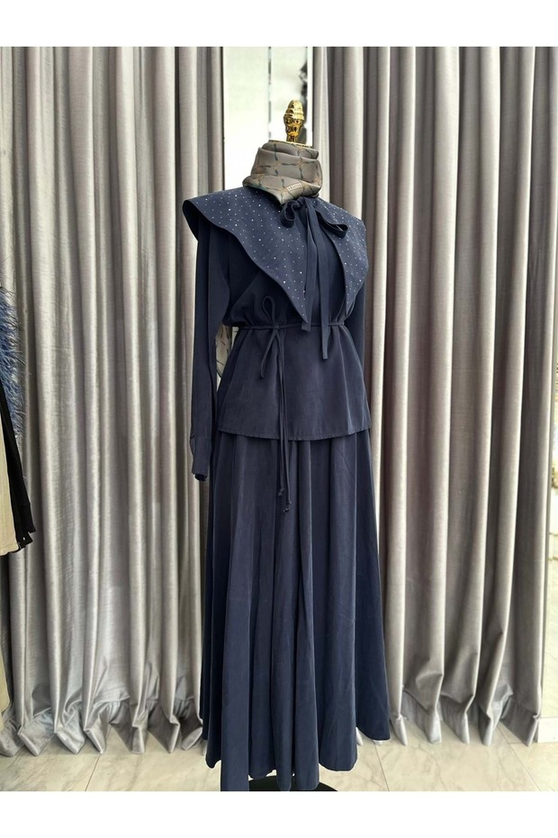Vatkatex Stone-Collar Skirt Suit - Navy Blue - 40