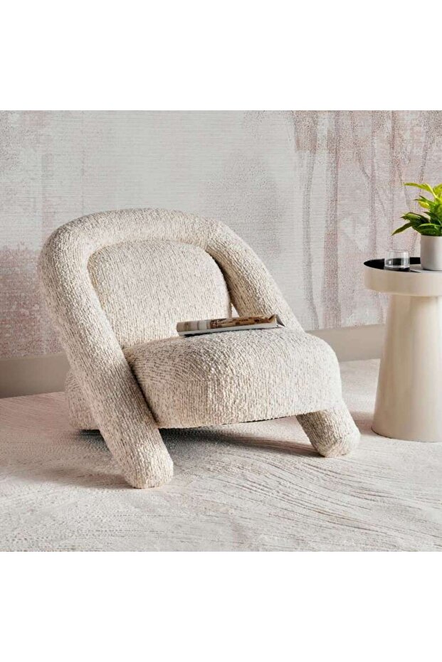 Aylin Accent Chair
