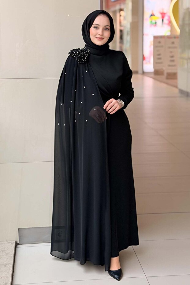 Evening Dress with Rose Brooch on the Shoulder and Long Tulle Detail