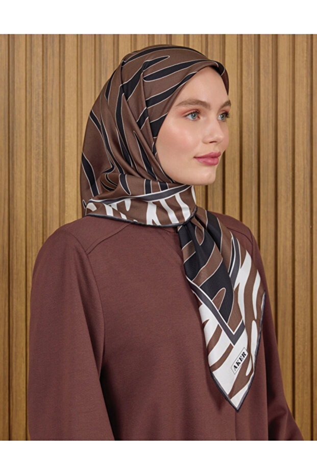 312 سورا وشاح حريري 9160701