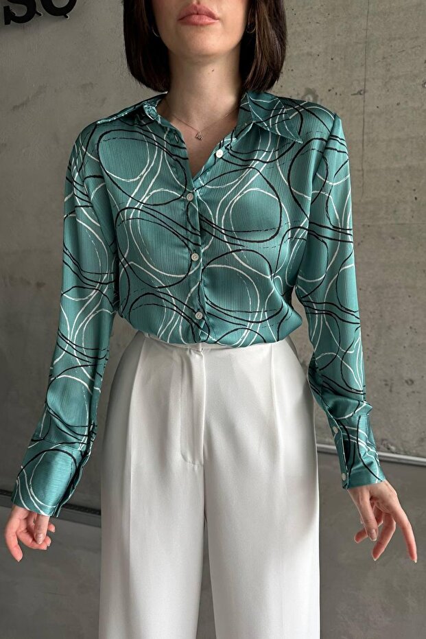 قميص MY FASHION بأكمام طويلة وأزرار وطباعة هندسية
