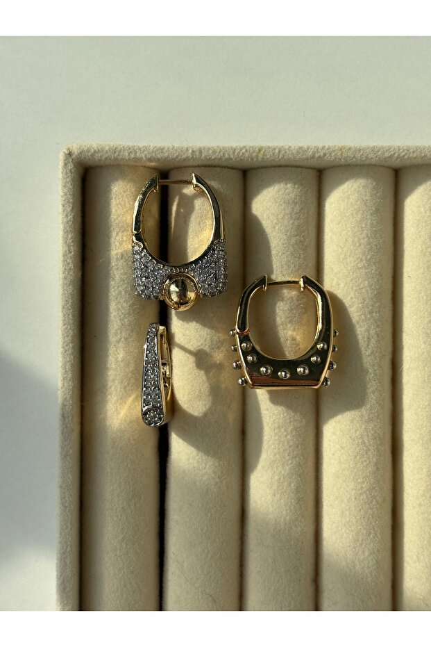 3 Earrings - 4