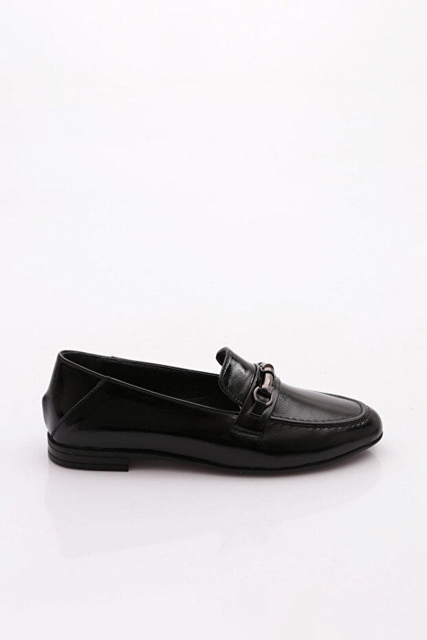 506 Women's Loafer Shoes