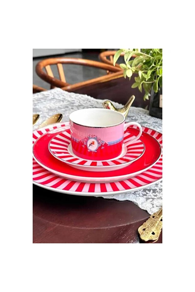 Prılla Porcelain 6-Person 19-Piece Cake Set Msps001