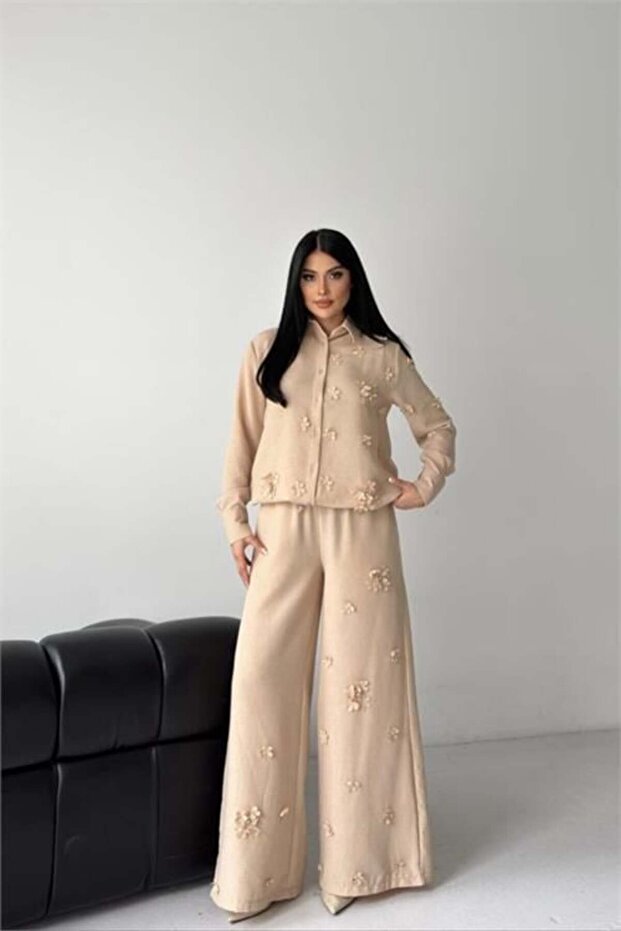 Women's Beige Floral Appliqué Double Linen Fabric Set Dpms2642