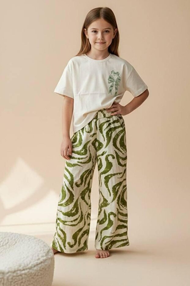 Pretty Cute Patterned Green Trouser Set