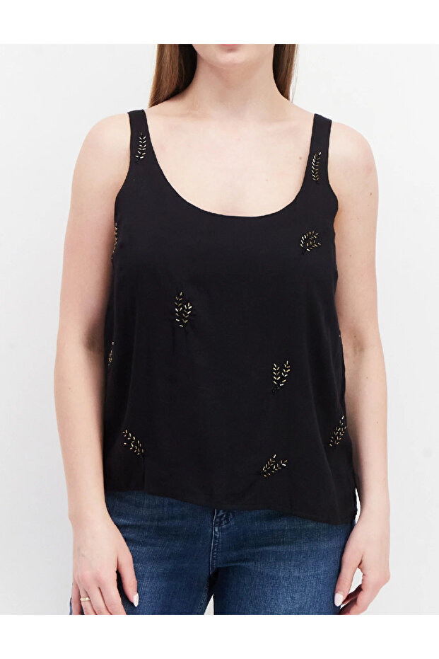 Maiou, Negru - 1