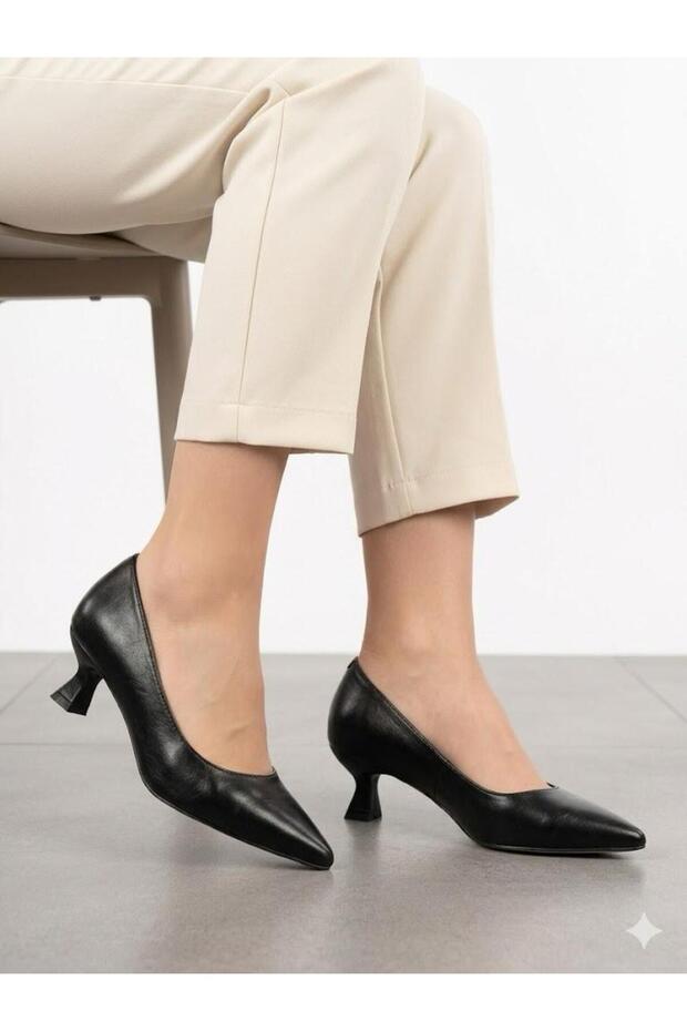 Women's Black Pointed Toe Stiletto Low Heel Shoes