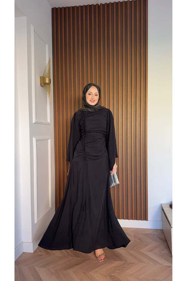 Gather Detailed Dress