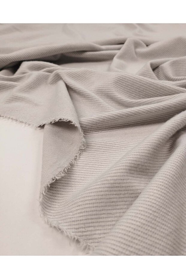 Concrete Gray Diagonal Patterned Jacquard Interlock Fabric Soft Flexible Cardigan & Sweater Fabric Width: 140cm