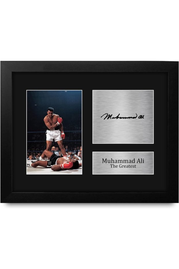 Muhammad Ali Gifts USL Framed Printed Signed Autograph Picture for Boxing Memorabilia Fans - US Letter Size