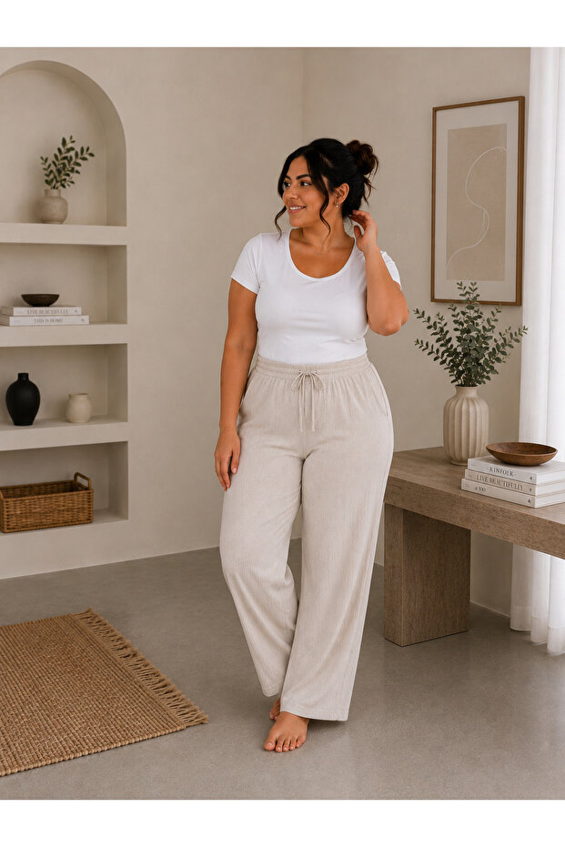 Women's Oversized Wrinkled Pants – Comfortable Fit - Plus Size