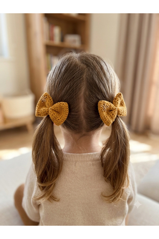 Girl's Knitted Snap Bow Buckle
