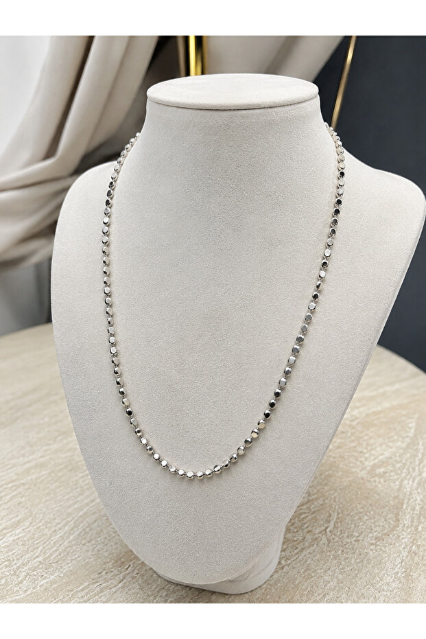 Calvena Disc Chain Necklace