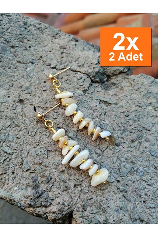 أقراط مصنوعة يدويًا بتصميم خاص كهدية