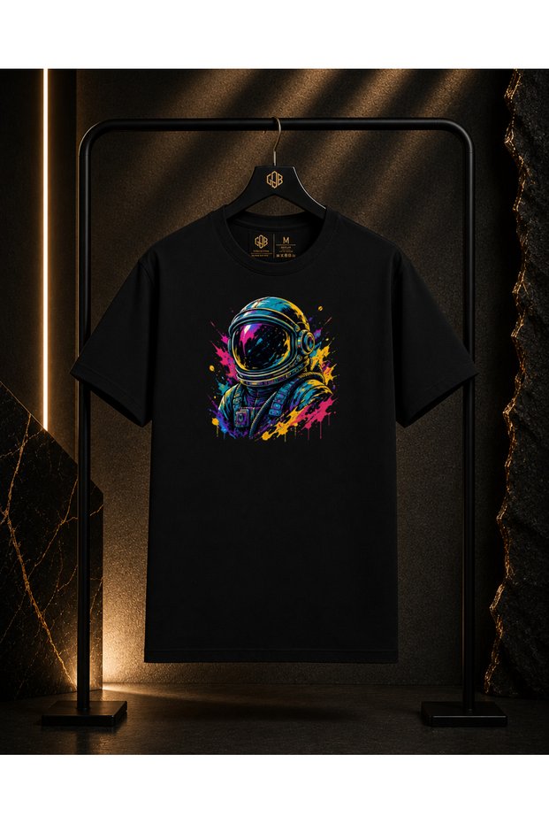 Unisex Colorful Astronaut Printed 100% Cotton Oversize Crew Neck Short Sleeve T-Shirt Black