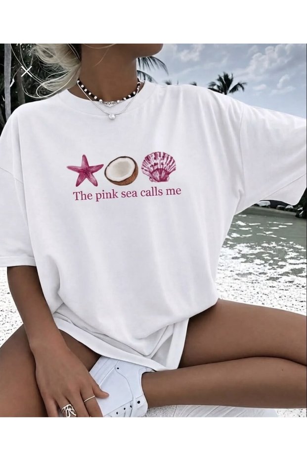 Women's the Sea Calls Me Printed Crew Neck T-Shirt