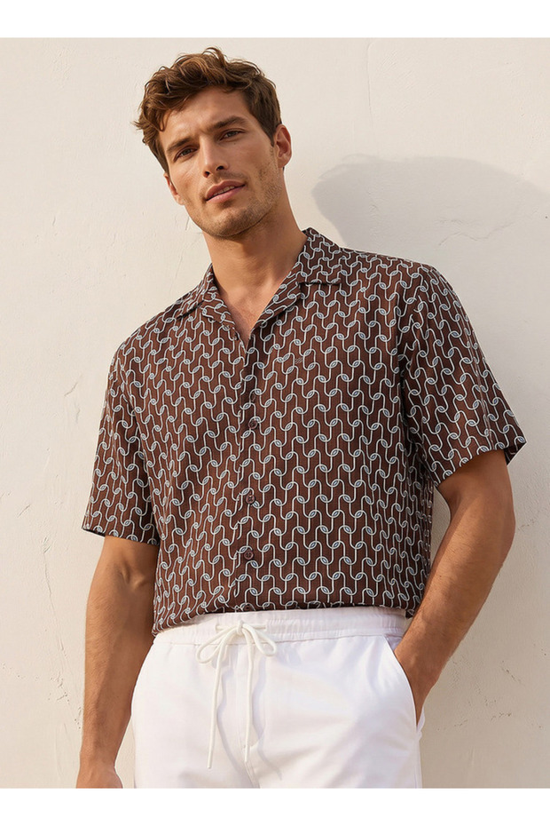 PRINTED RESORT SHIRT
