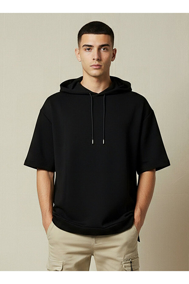 HOODED TEE