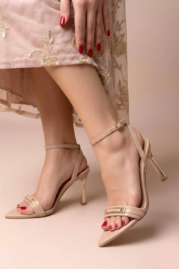 Ac681136 Fine Heel Buckle Detail Ankle-Strap Evening Dress Shoes