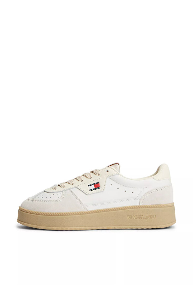 Women's Monogram Logo Patterned Low-Top Comfortable Sole Ecru Sneaker