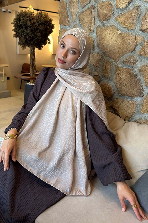 شال أيروبين فلوش جاكار بنمط عرقي بلون المنك