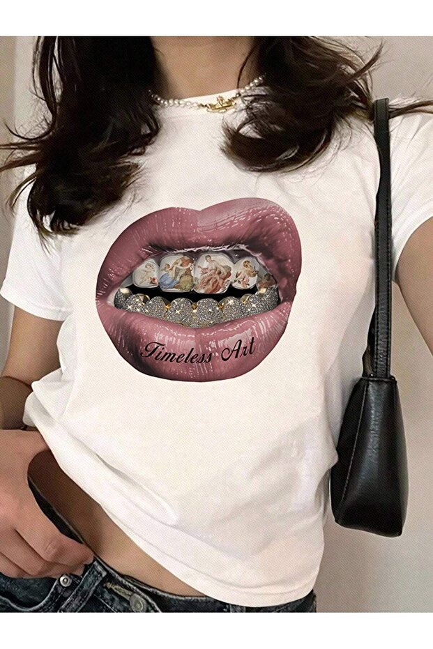Unisex Oversize Lip Print T-Shirt Premium Comfort