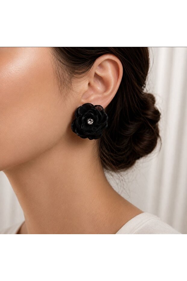 Flower Detailed Earrings – Evening Dress Earring Model with Stones