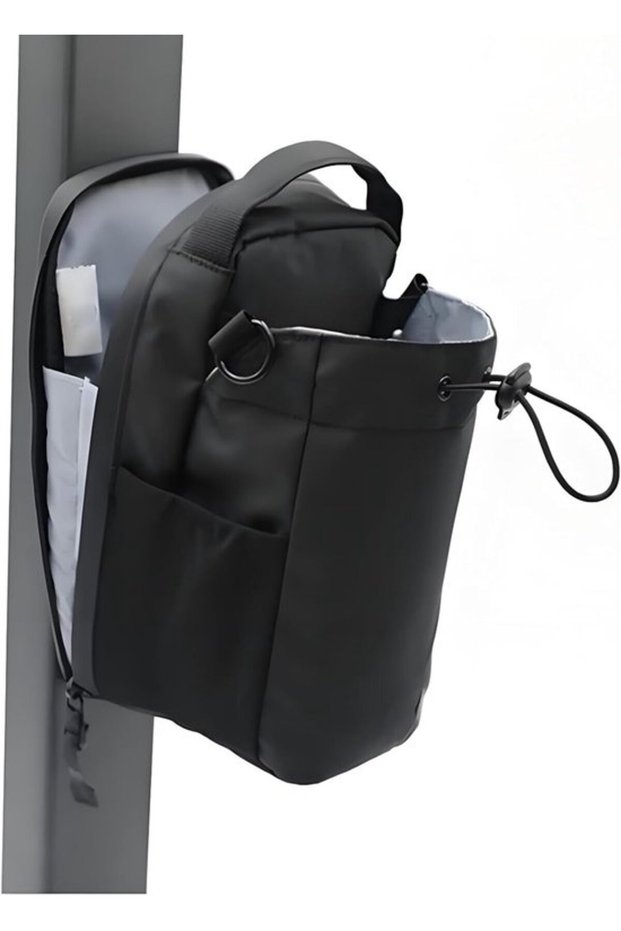 Large Capacity Magnetic Gym Bag - Carry Bag with Phone Pocket, Water Bottle Organizer, Sporty, Black