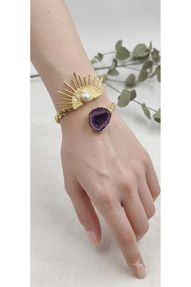 Gold Color Amethyst Stone Design Bracelet
