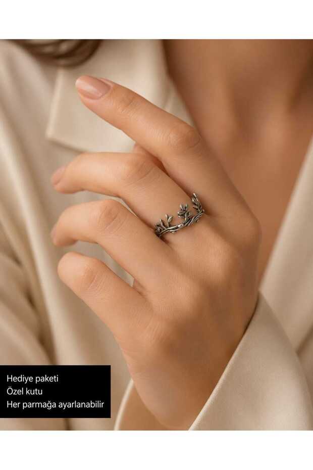 Vintage Inspired Adjustable Leaf and Flower Branch Design Silver Color Women's Ring