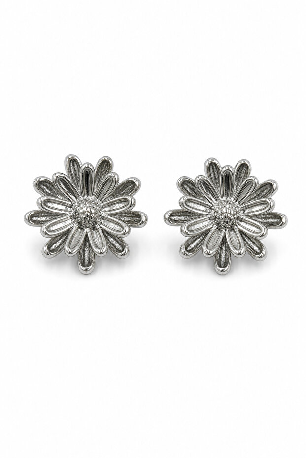 Women's Daisy Flower Design Gray Bijoux Earrings