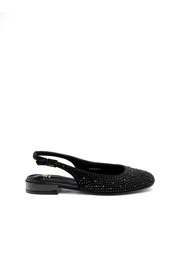 Embellished Flat Shoes