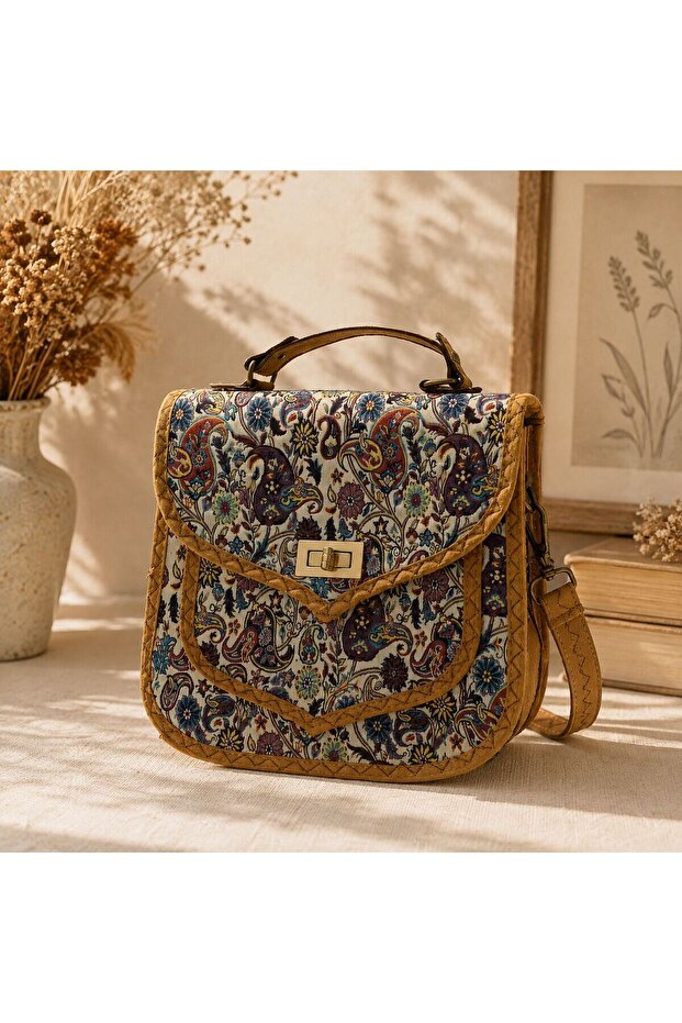 Cnt-6015 Tan Paisley Patterned Tapestry Shoulder Bag | Eos Collective