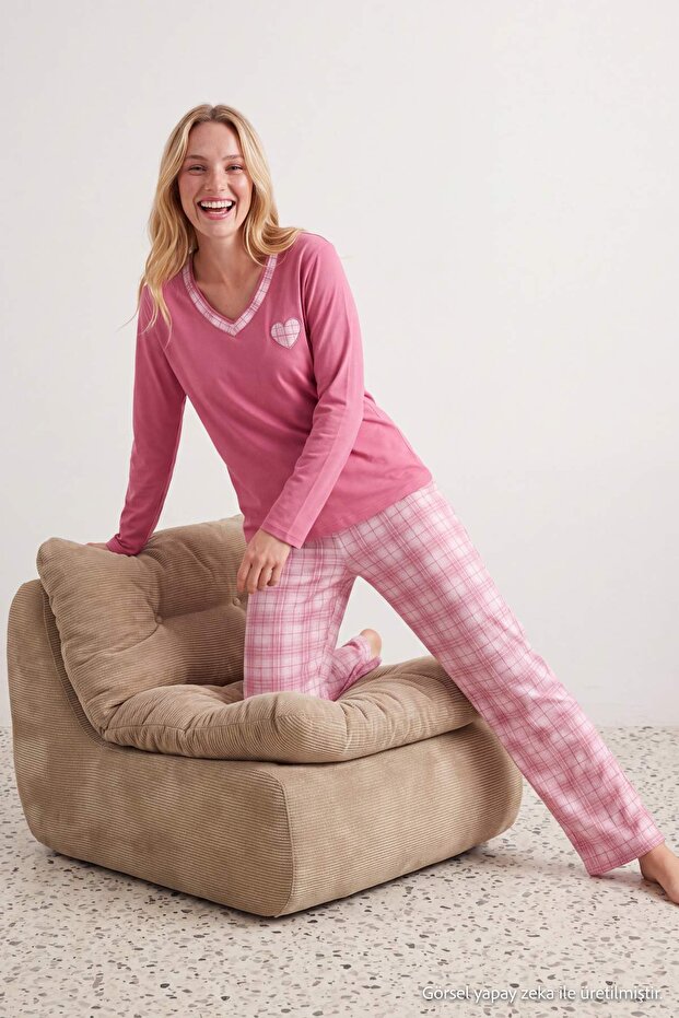 Pembe %100 Pamuklu Kalpli Ekoseli Örme Pijama Takımı THMAW26PT00063