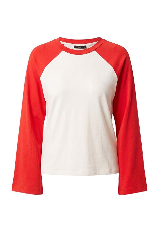 Ekru Premium İnterlok Reglan Kol Oversize Kalıp Uzun Kollu Örme T-Shirt TWOAW27TS00001