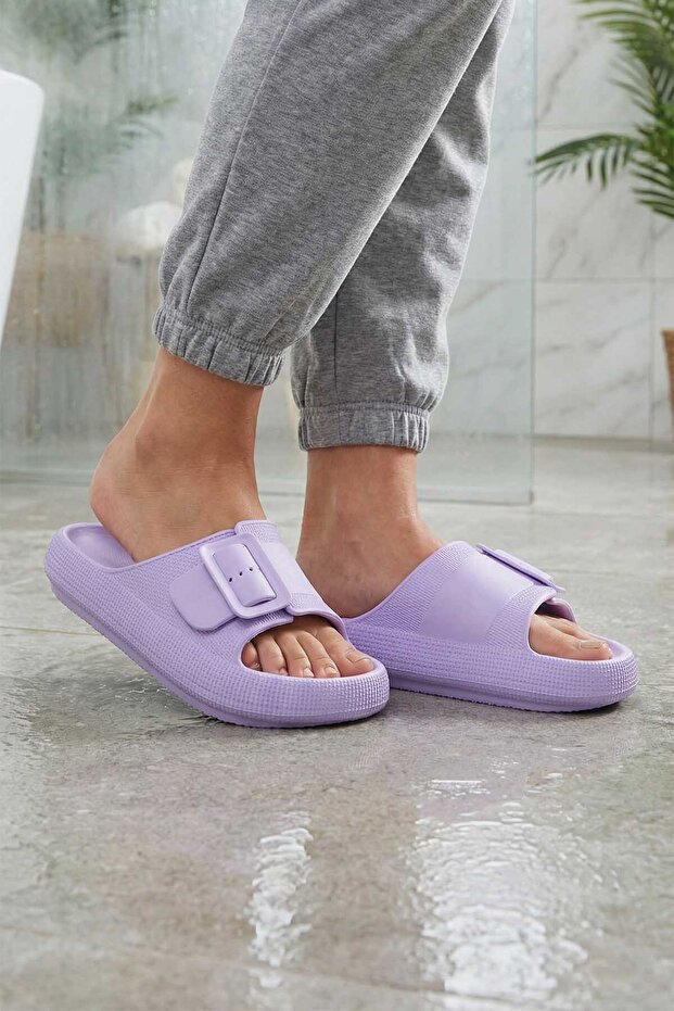 Women's Summer Single Buckle Adjustable EVA Bath Garden Pool Beach Slipper
