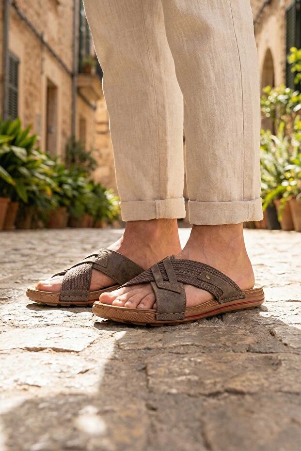 Summer Men's Faux Leather Daily Slippers