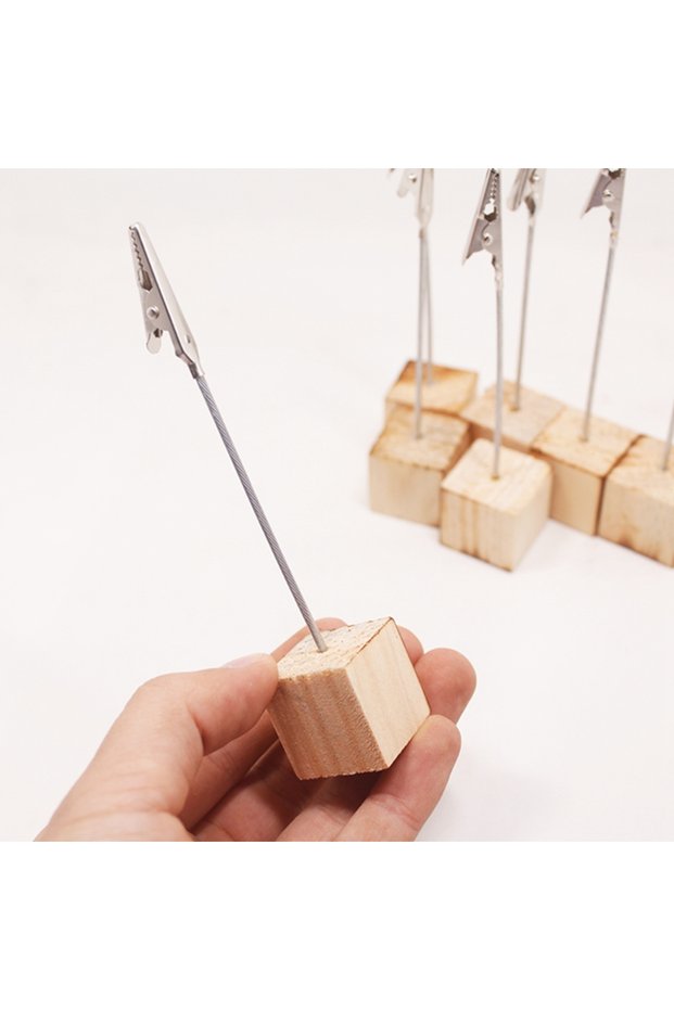 D 10pcs New Portable Wooden Place Card Holder Clips Wedding Place Card Holder Table Photo Memo Numb.