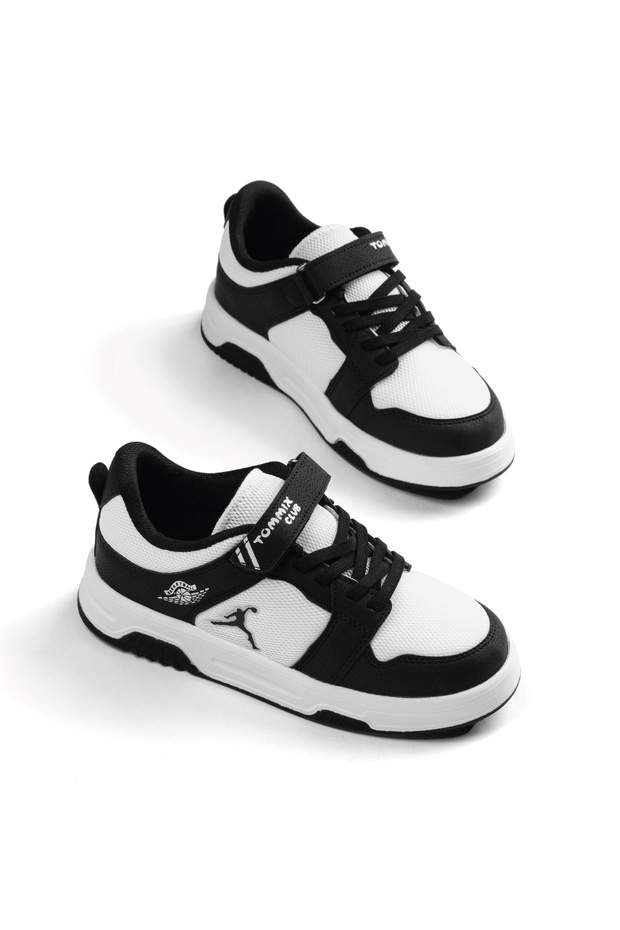 Children's Unisex Black and White Comfortable Fit Orthopedic Velcro Sneaker