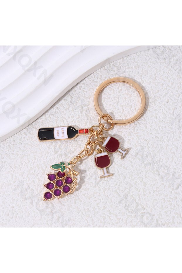E7350 Cute Grape Red Wine Enamel Keychain Party Drink Classic Key Ring For Wine-lover Friendship Gif