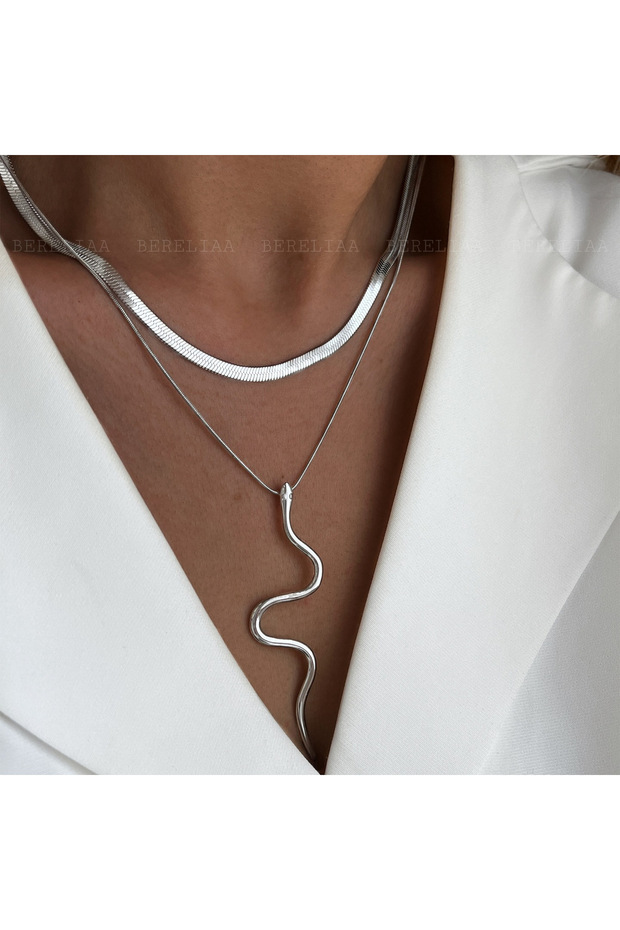 silver Stainless Steel Animal Pendant Retro-style Necklace, Personalized Minimalist Snake-shaped Pen