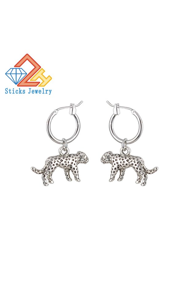 antique silver Cute Leopard Hoop Earrings with Pendant European Stereoscopic Trend Fashion Jewelry i